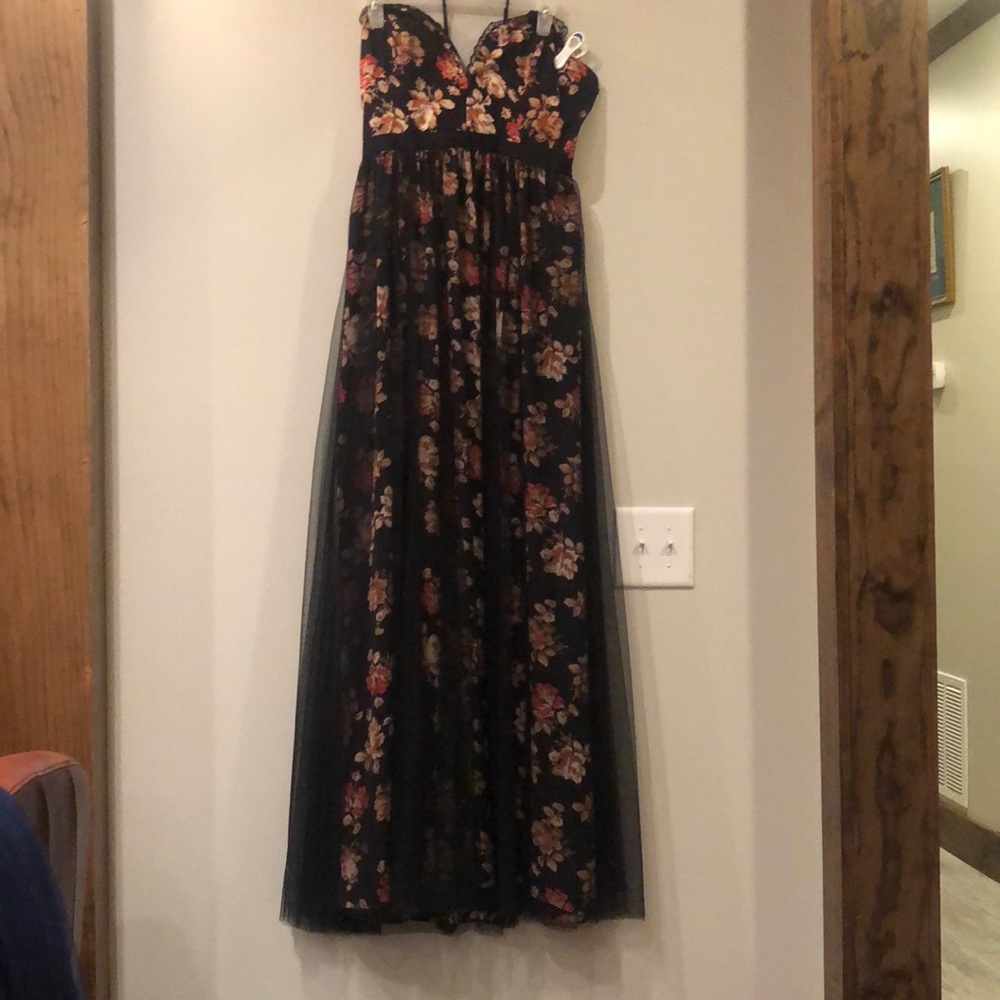Maxi dress